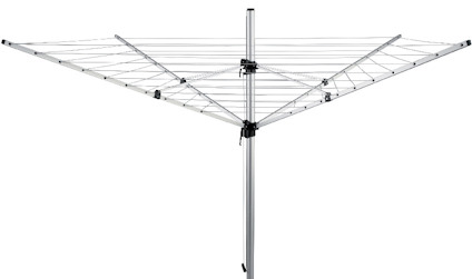 Torkvinda med silverfärgad ställning och spända linor för upphängning av tvätt.